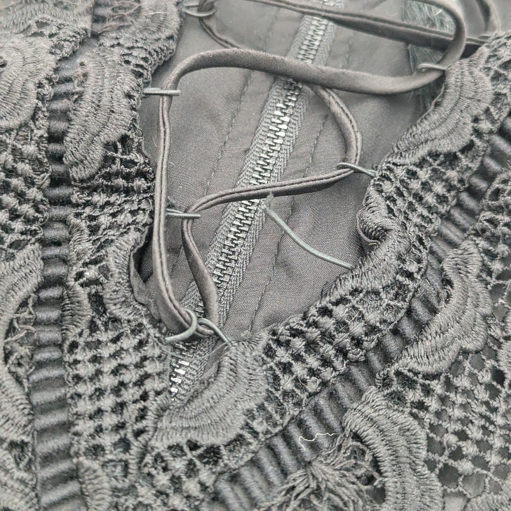 Lovers + Friends Escape Mini Dress Boho Crochet Knit Medium Sleeveless Black - Picture 8 of 11